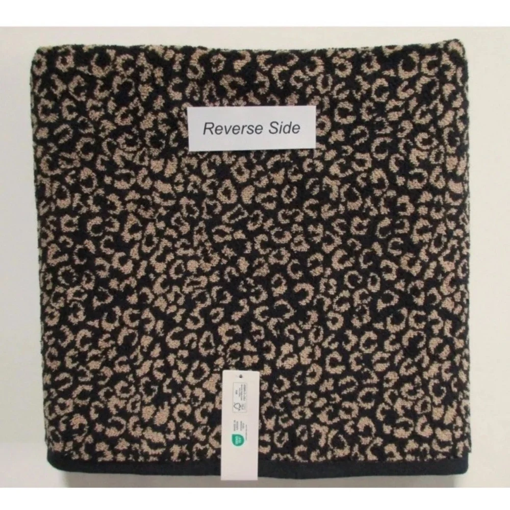 Rachel Zoe 4 Pc Set Leopard Cheetah Animal Print Bath Hand Towels Set of 4 NWT - Picture 4 of 6